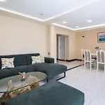 Appartement Nikola - Near Town Centre *